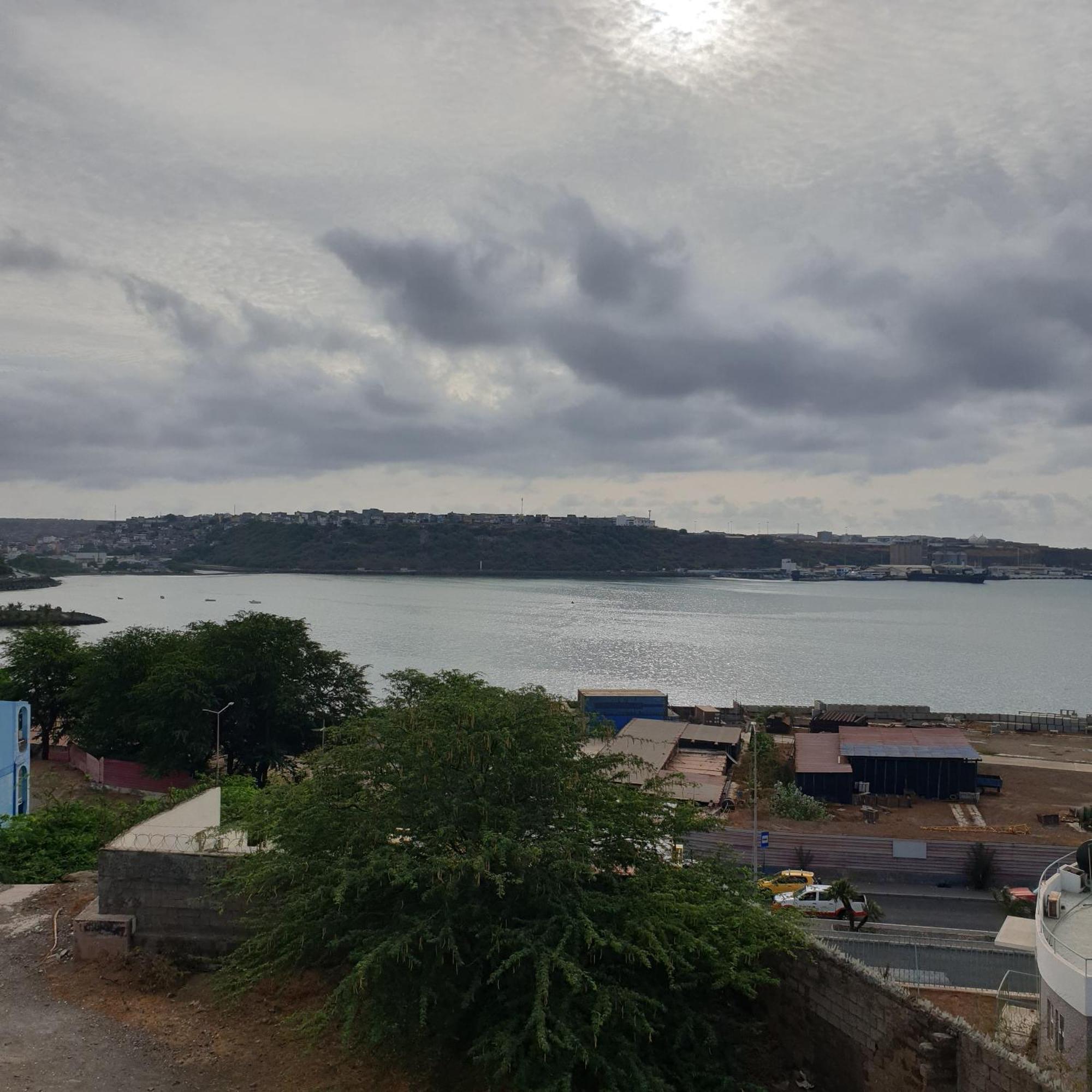 Gamboa Praia Buitenkant foto