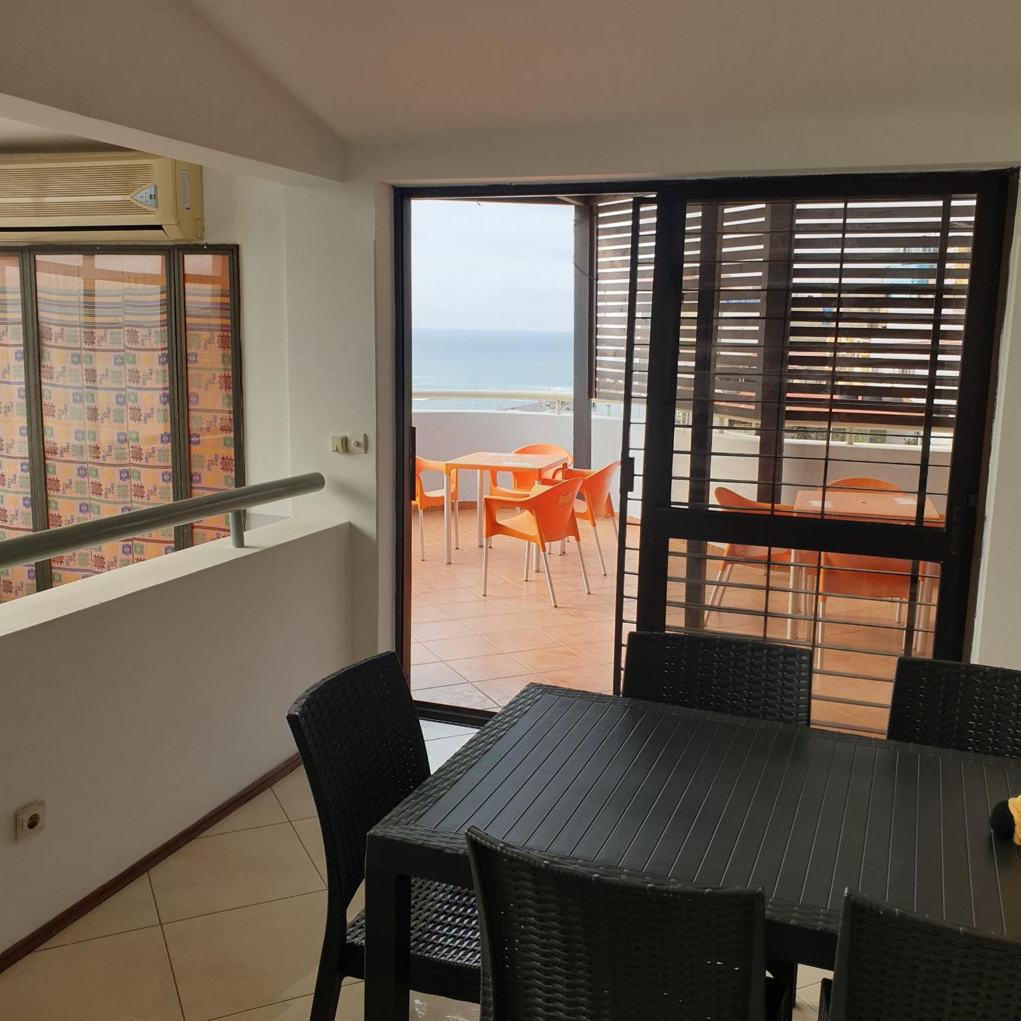 Gamboa Praia Buitenkant foto